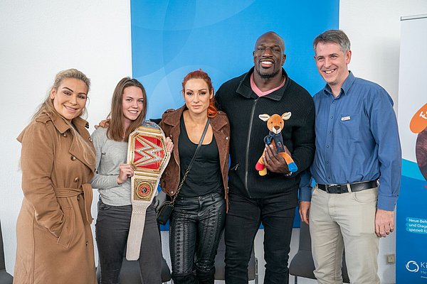 WWE-Superstars visited the KiTZ